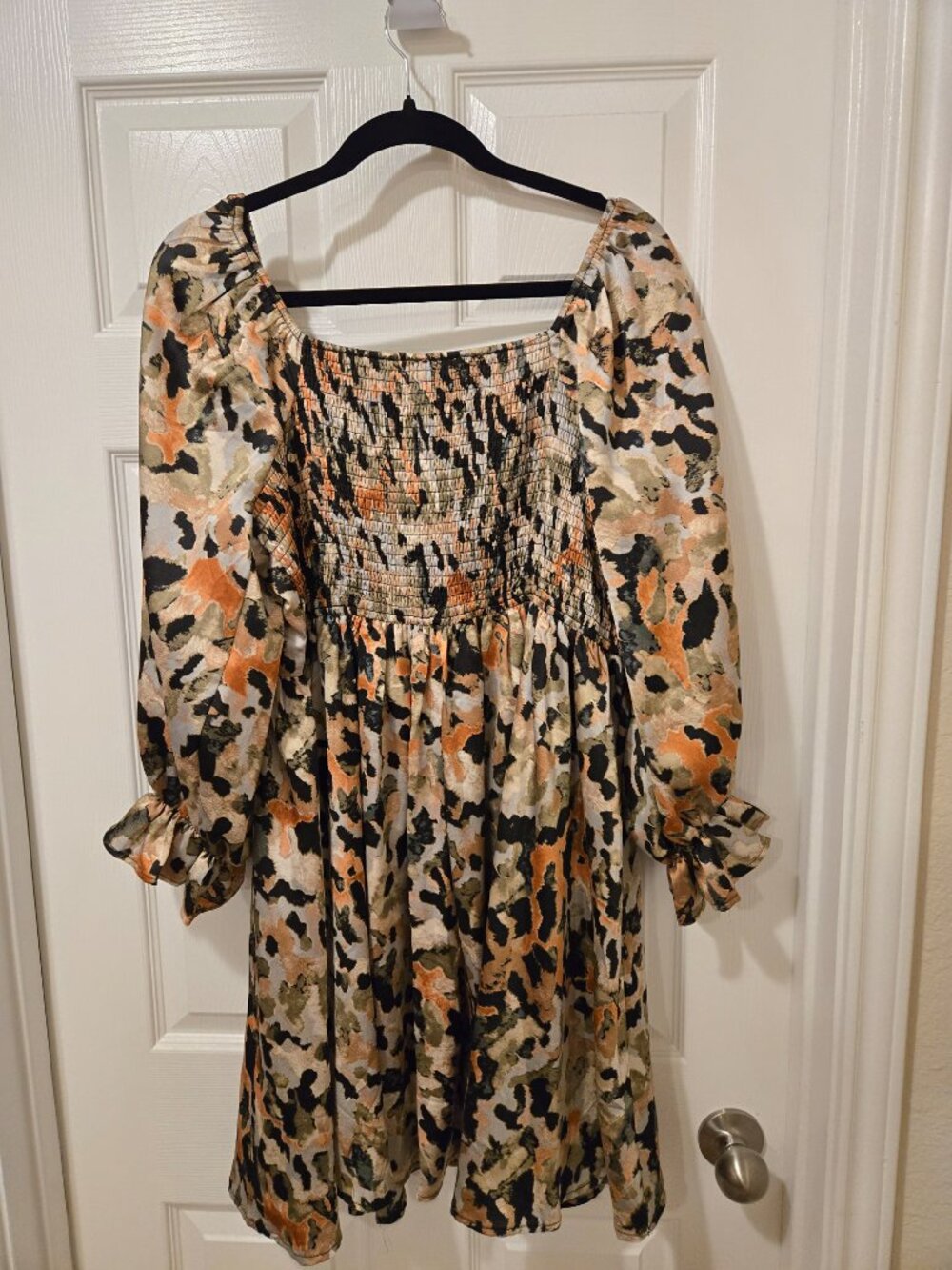 Entro Abrstract square neck mini dress - Picture 13 of 14